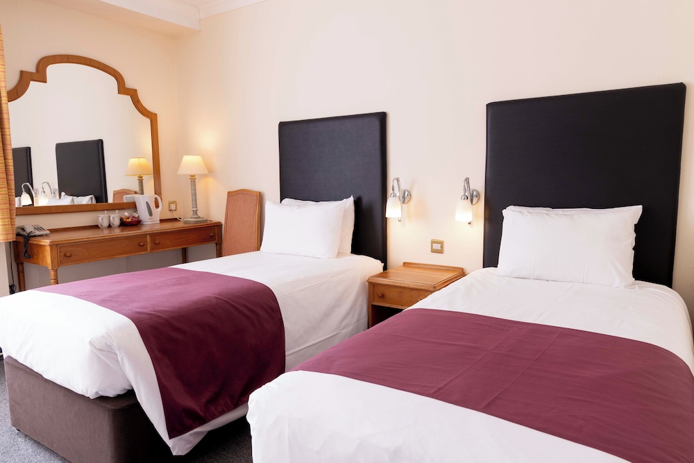 Twin Room - Photo 2