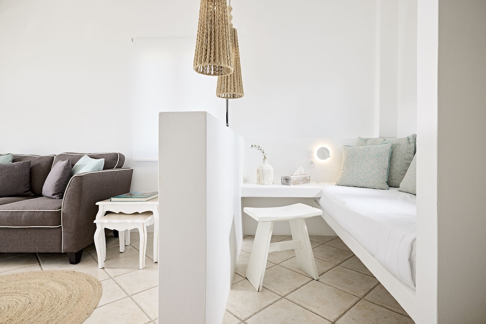 Deluxe Suite, 1 Bedroom, Sea View (Pearl) photo 2