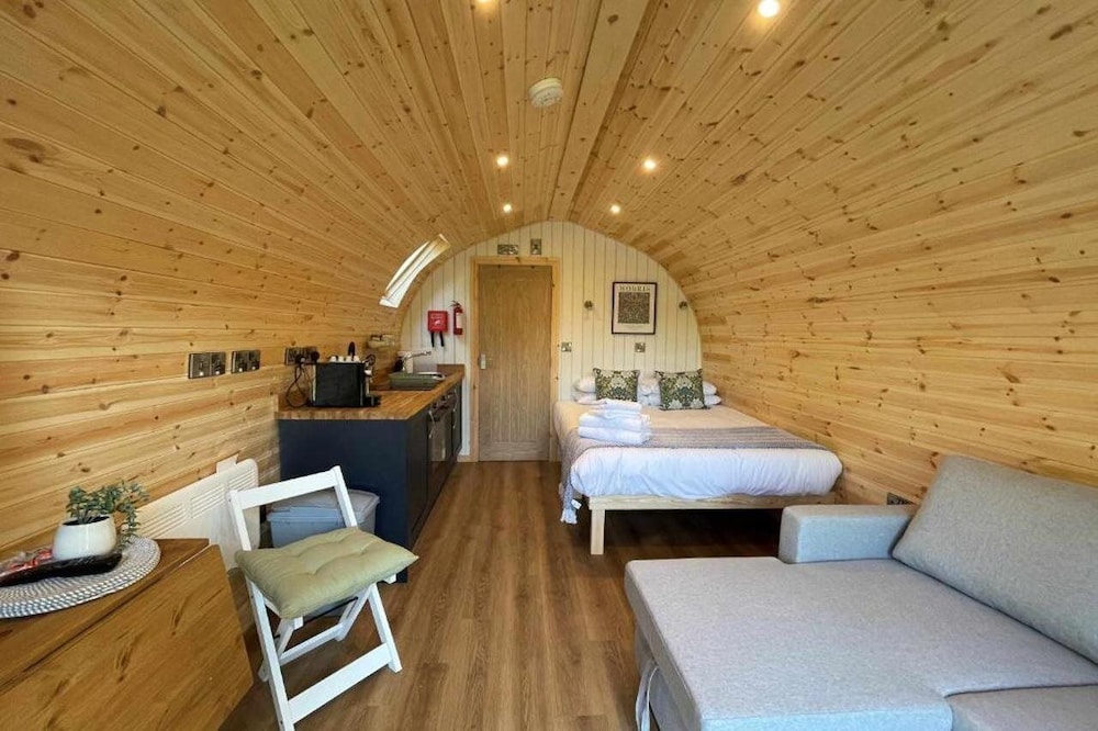 Standard Cabin