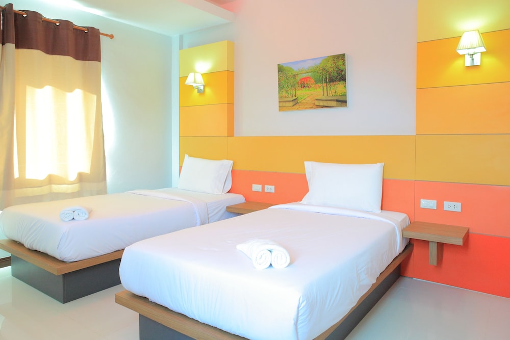 Standard Twin Room photo 2