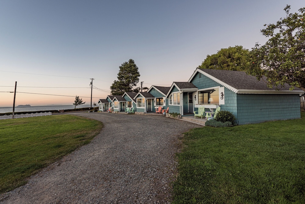Cottage, Sea View, Kitchen, Jetted Tub