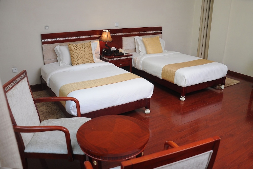 Standard Twin Room, Mountain View photo 2