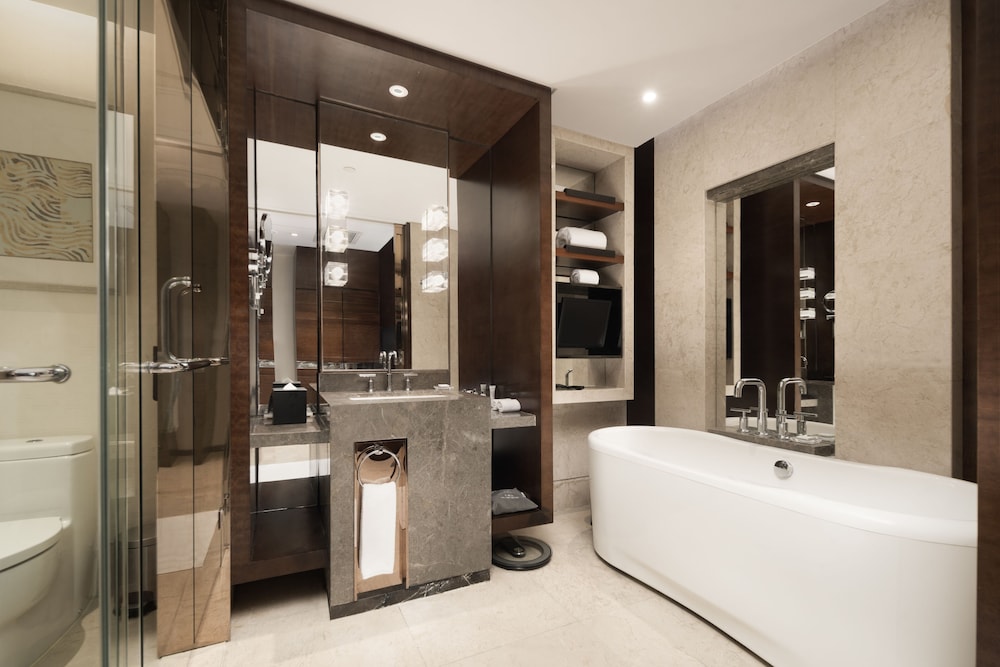 Suite, 1 Bedroom (Duplex) - Photo 6