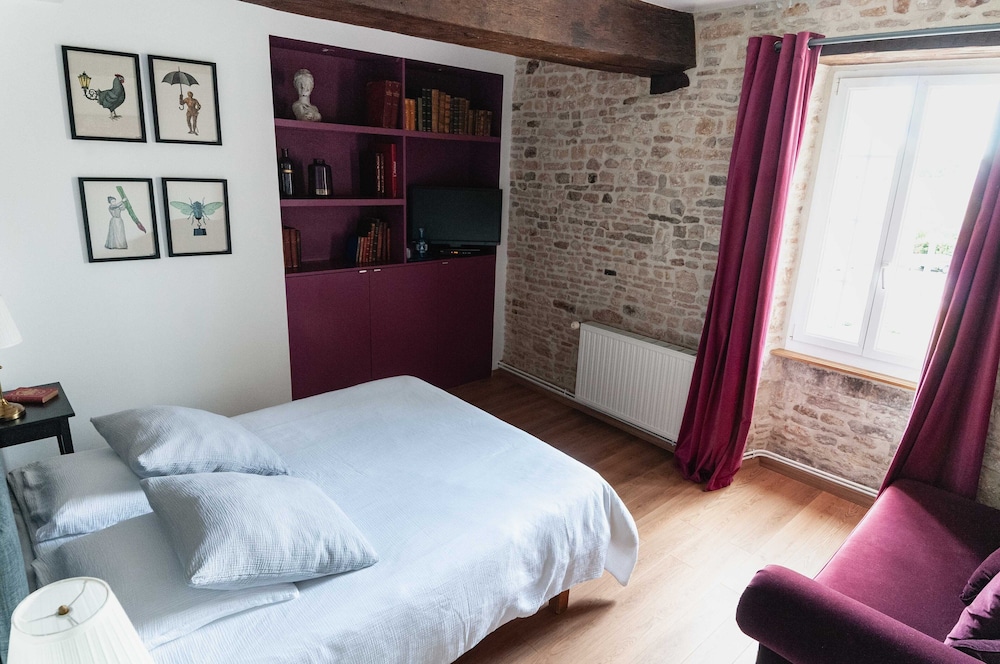 Double Room, Ensuite, Garden View photo 1