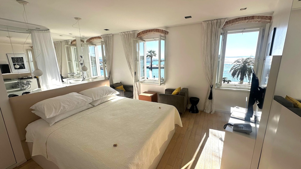 Junior Suite, Sea View photo 1