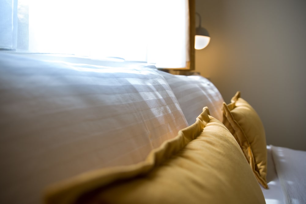 Standard Double Room - Photo 13