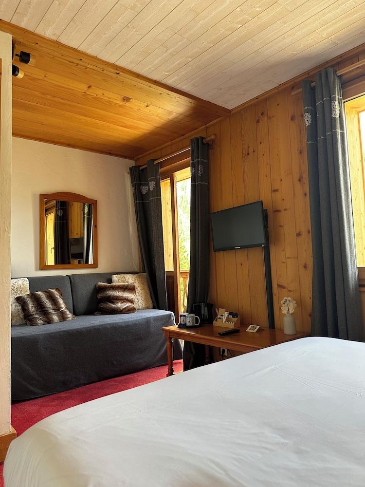 Classic Double Balme Room photo 2