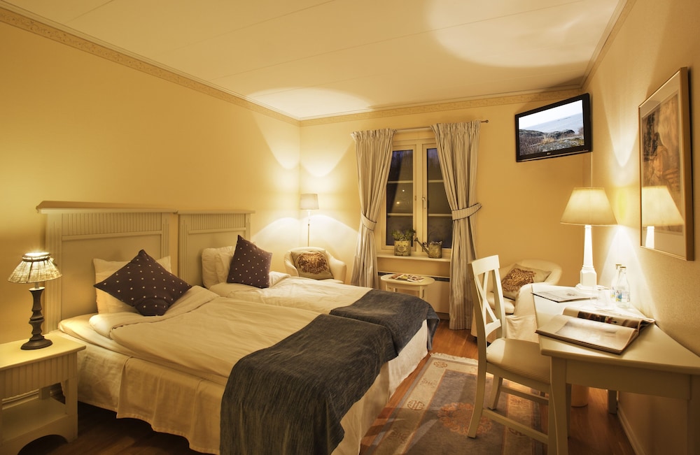 Standard Twin Room photo 2