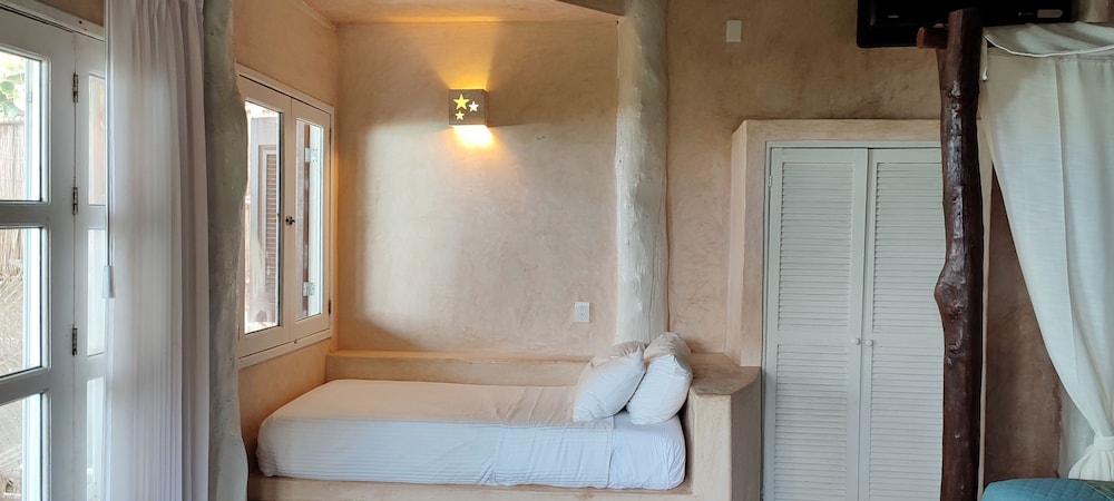 Premium Suite, Oceanfront - Photo 7