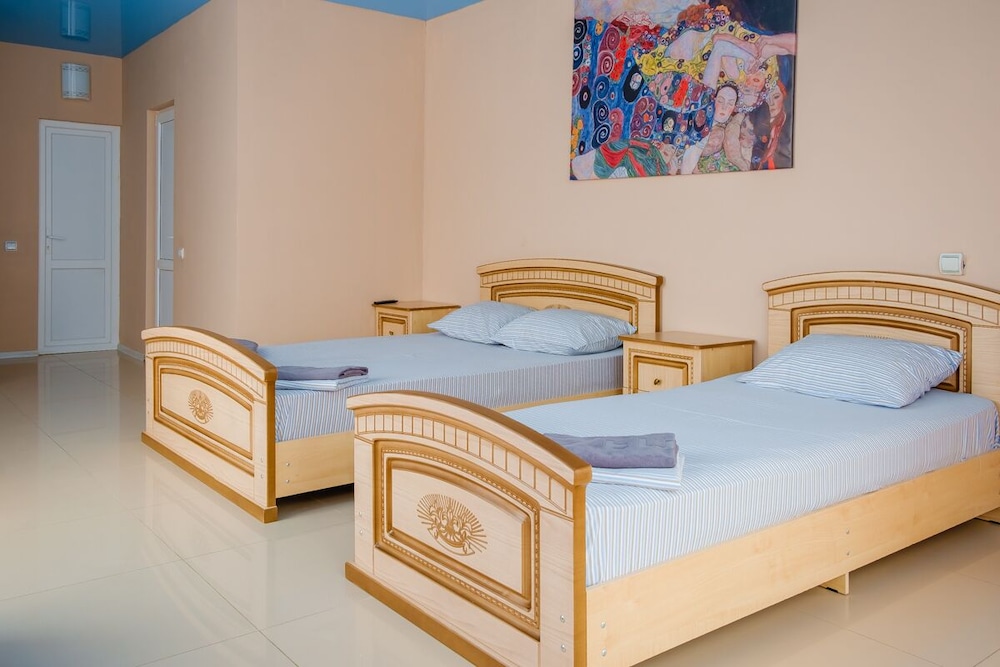 Comfort Triple Room