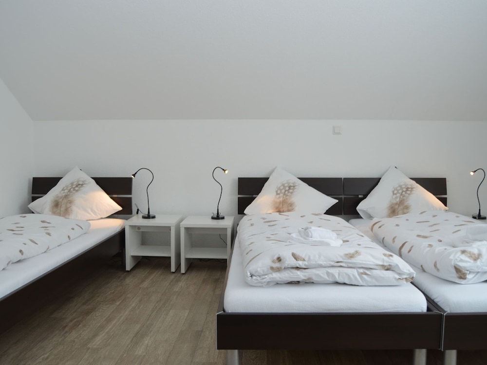 Villa photo 3