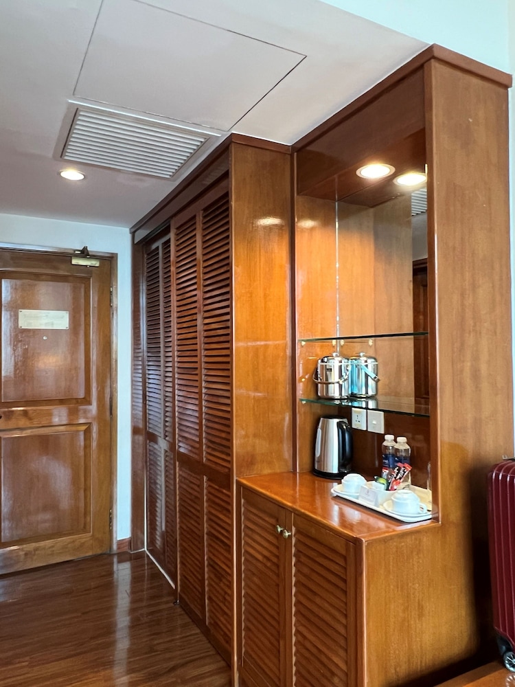 Deluxe Double or Twin Room photo 2