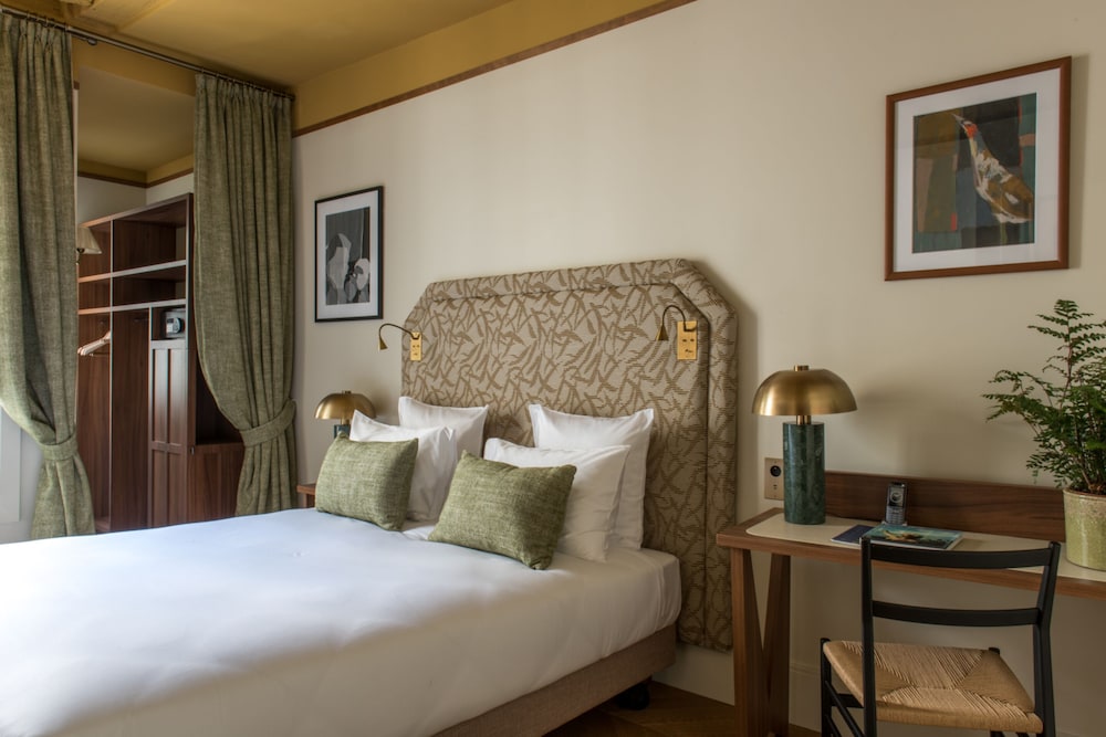 Superior Double or Twin Room photo 1