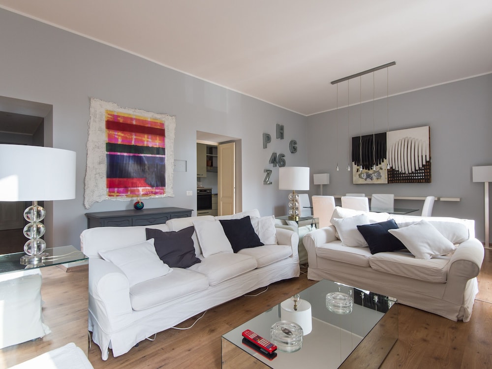 Premium Apartment