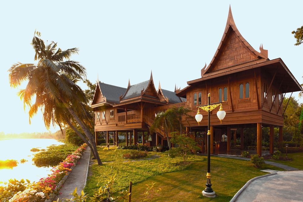 3-Bedroom Thai House