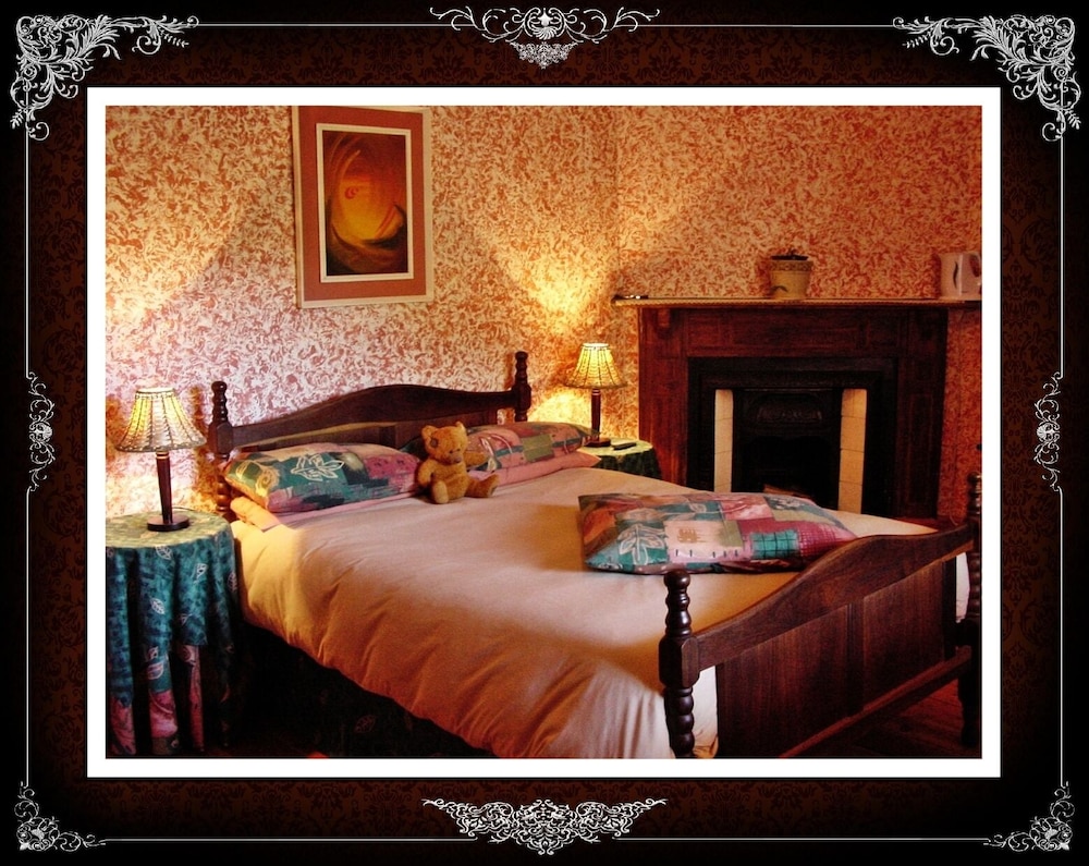 Comfort Double Room (Room 2)