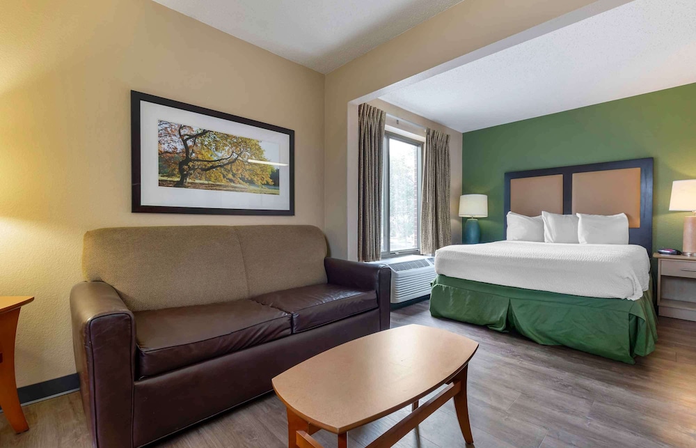 Studio, 1 Queen Bed, Non Smoking - Photo 2