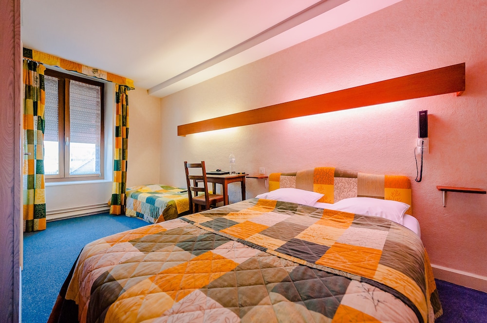 Single Room (7)