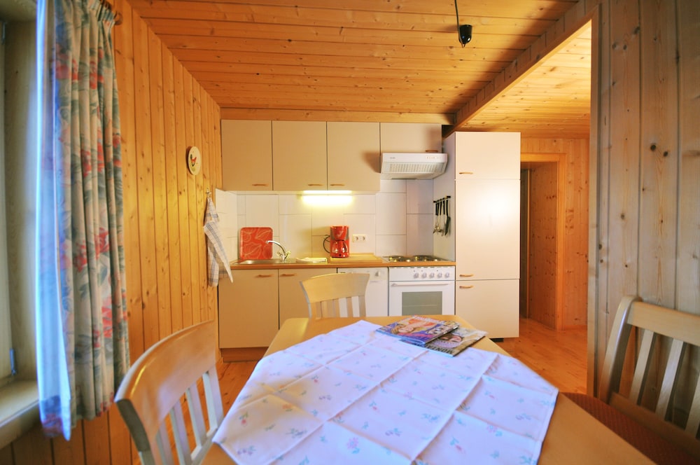 Comfort Apartment, 2 Bedrooms, Mountain View (Nescharina, excl. Cleaning Fee EUR 65) photo 3