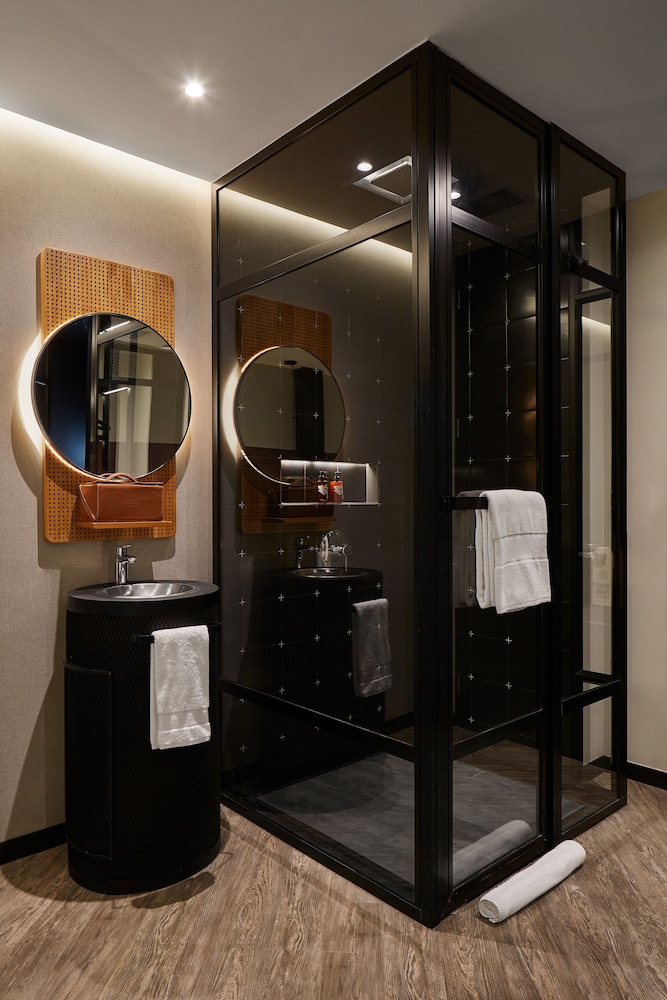 Standard Room (S) - Photo 6