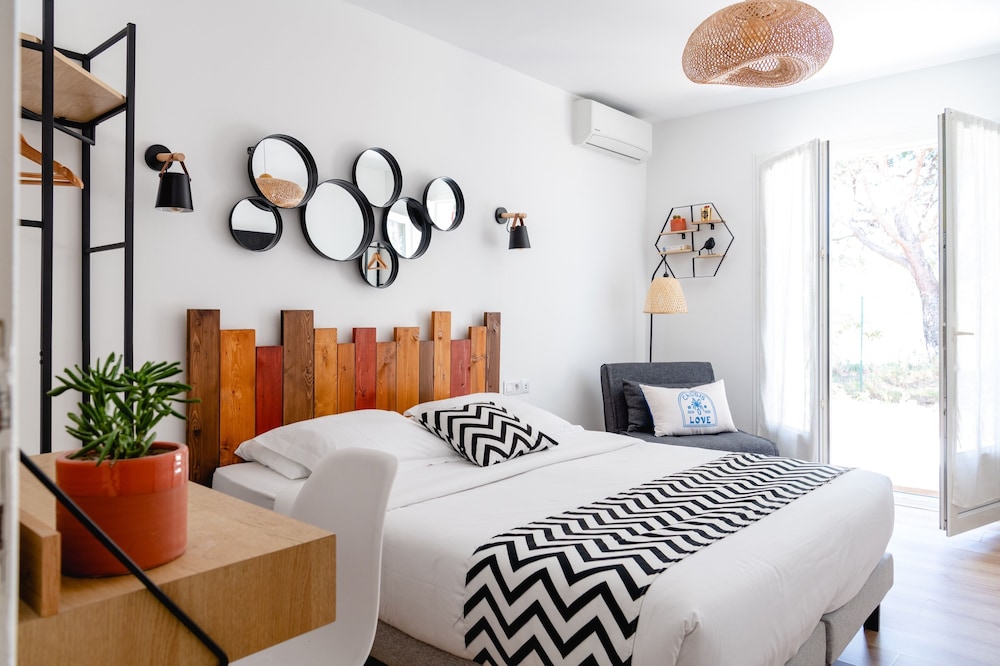 Comfort Double Room, Terrace, Garden Area (CONFORT TERRASSE 2 Pers)