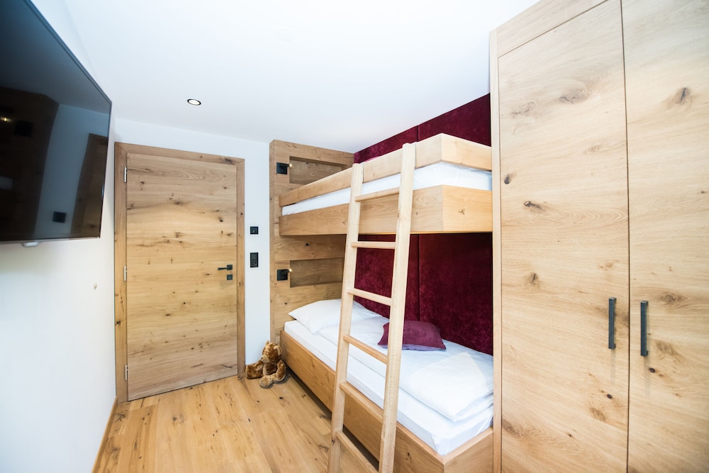 2 Bedroom Apartment, (up to 6 ppl.,1 double bed + 1 bunk bed) photo 3