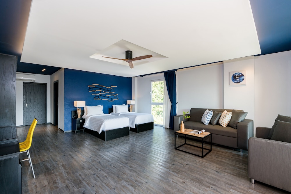 Family Suite - Photo 8