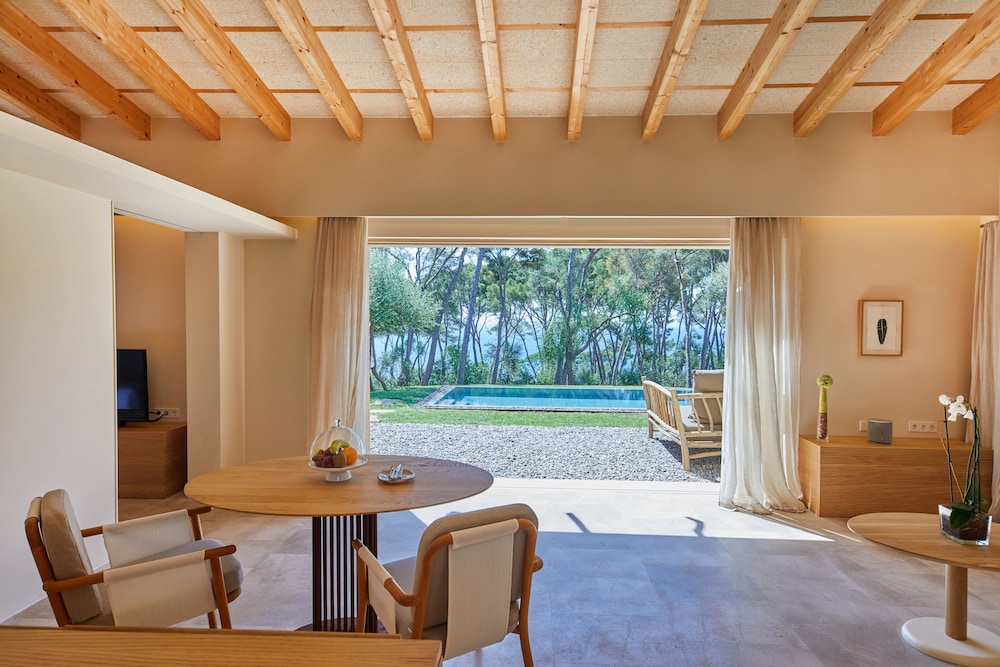 Grand Suite, Terrace, Sea View thumbnail 6