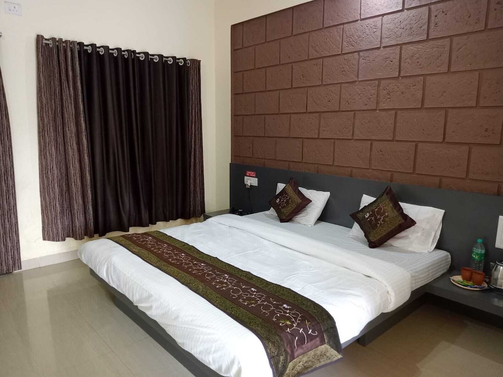 Superior Room - Photo 7