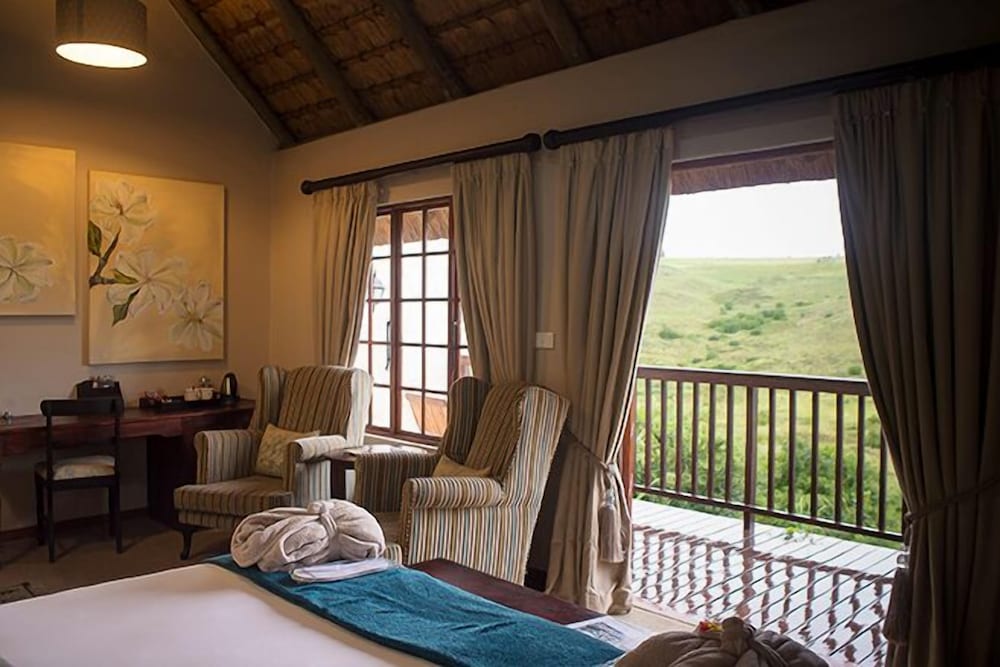 Deluxe Room, 1 King Bed, River View - Photo 2