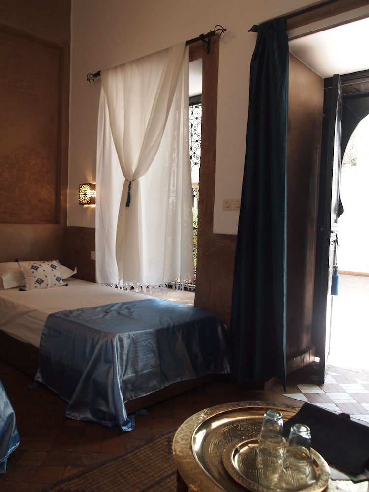Twin Room (Blue) - Photo 2