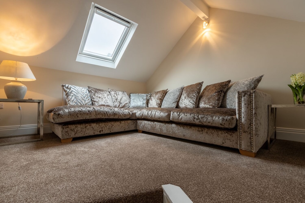 Roof Top Suite with Hot Tub (Adults Only) (DUPLEX) photo 3