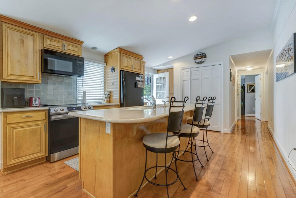 House, Multiple Beds, Kitchen, Garden View (ST LOUIS STREET 24) photo 1