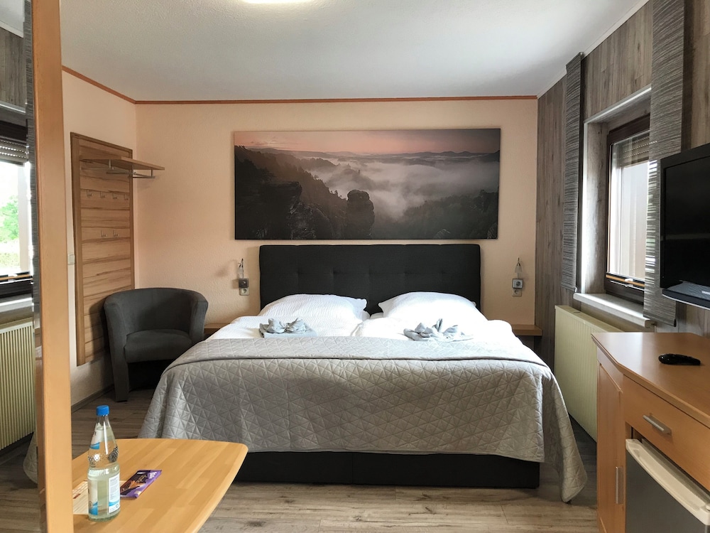 Quadruple Room photo 3