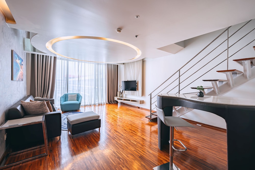 Grand Baraquda loft suite photo 2