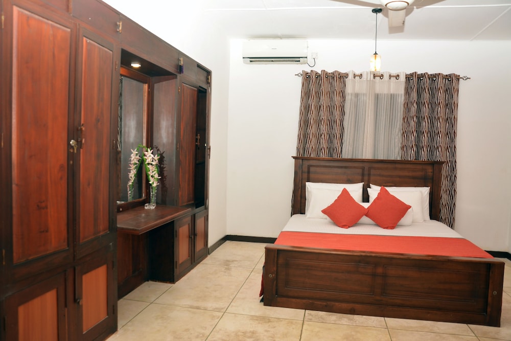 Standard Double Room photo 2