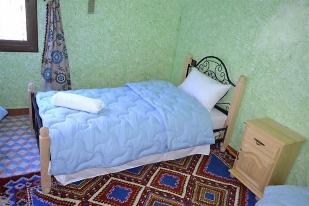 Standard Double or Twin Room - Photo 6