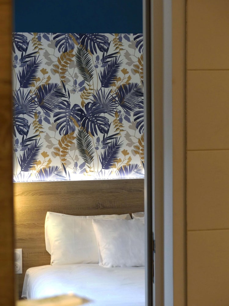 Comfort Room, 1 Double Bed - Photo 8