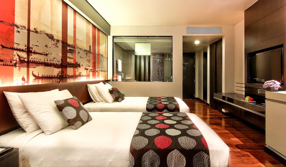 Deluxe Room, City View photo 3