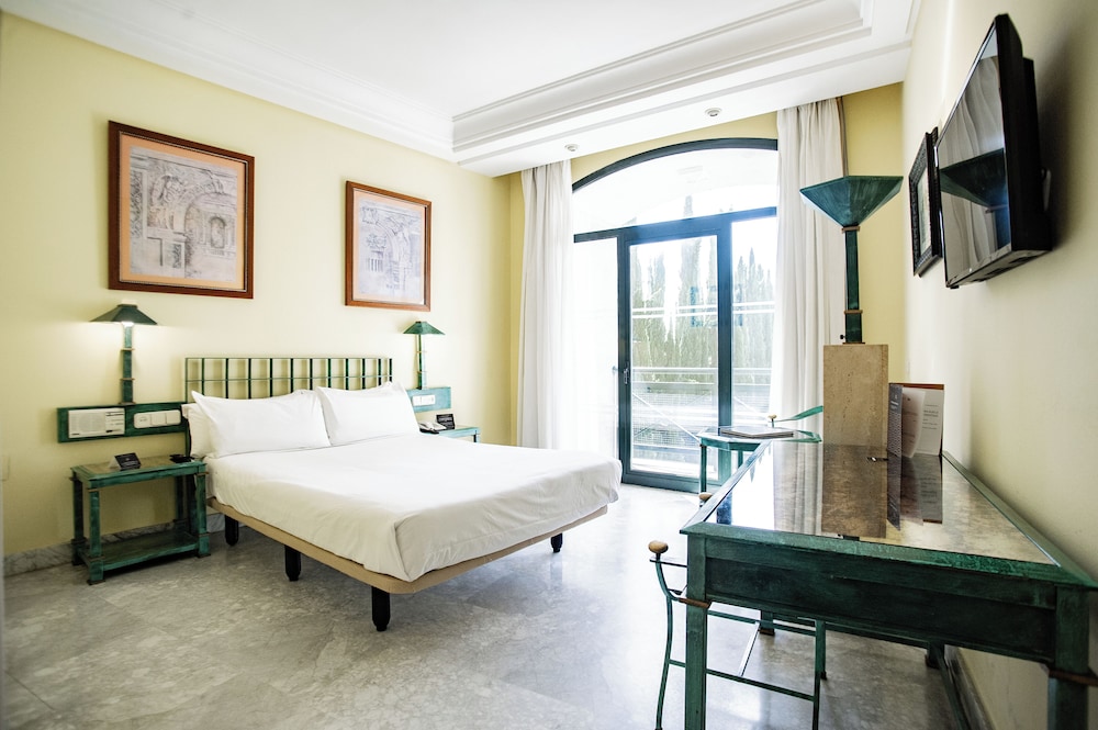Standard Room, 1 Double Bed, Accessible (Single Use)