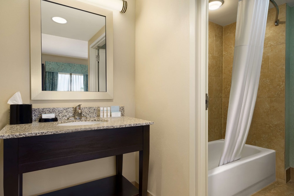 Suite, 2 Queen Beds, Non Smoking - Photo 4