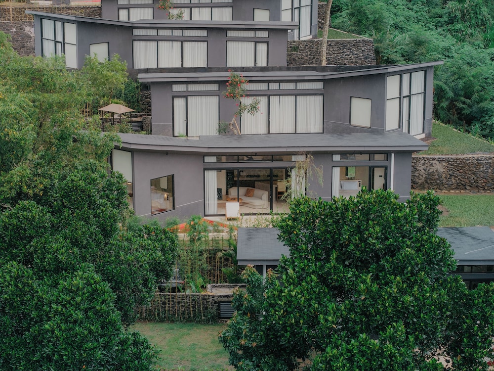 Luxury Villa