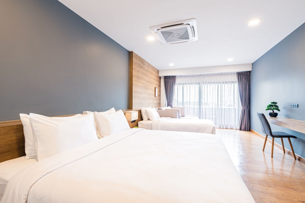 Family Executive Room with Balcony (60sq.m.) - Photo 10