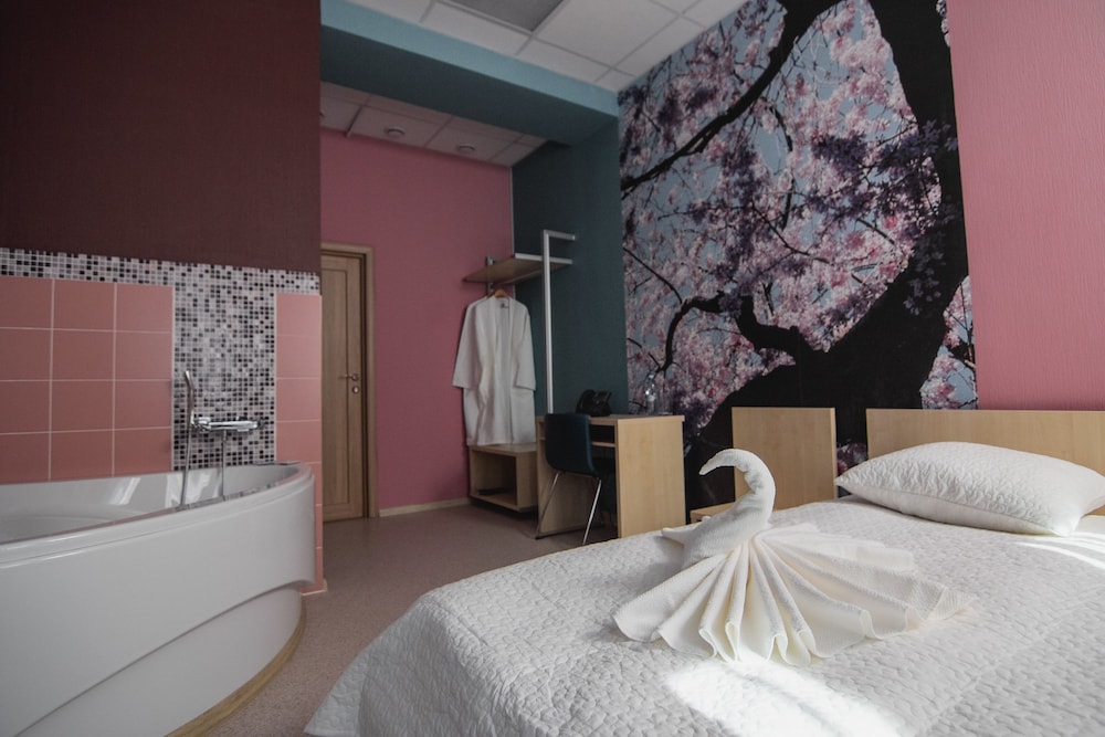 Standard Double Room, Bathtub photo 3