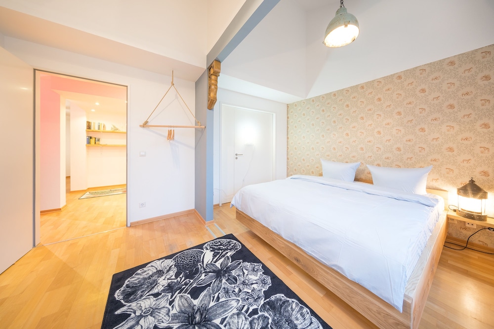 Design Apartment, 3 Bedrooms photo 1
