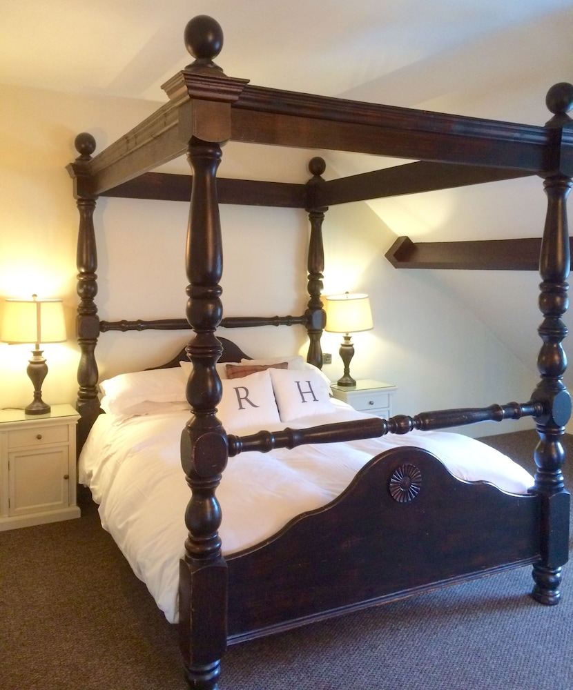 4 Poster King Room photo 1