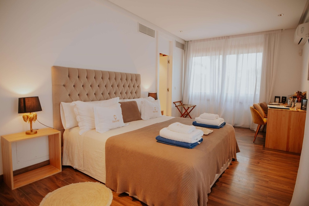 Standard Double Room (Canto)