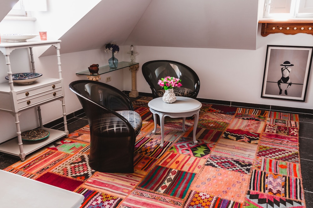 Family Apartment, City View