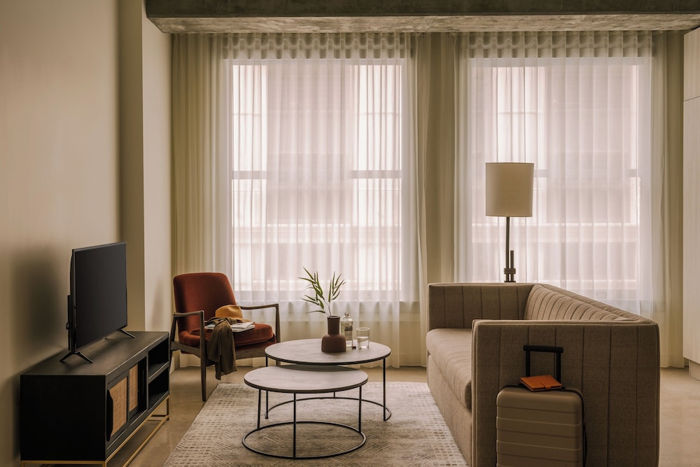 Deluxe Studio, City View