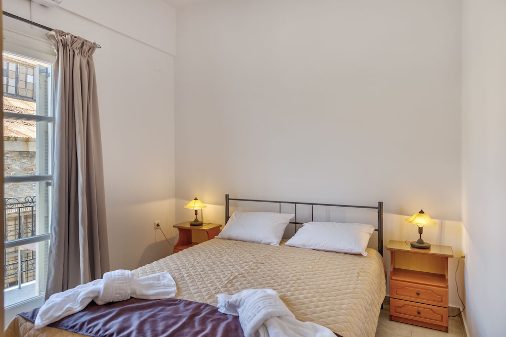 Family Apartment, Balcony, Partial Sea View